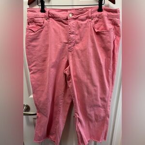 Judy Blue Pink Cropped Jeans